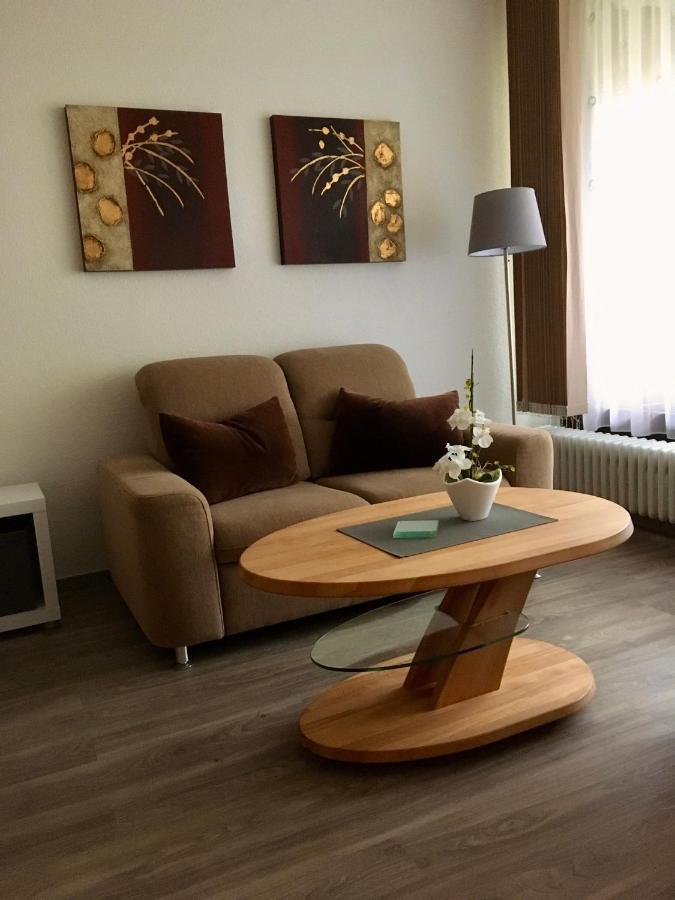 Appartementresidenz Am Kurpark - Ferienwohnungen Mit Pool & Sauna & Garage Bad Salzuflen Dış mekan fotoğraf